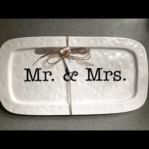Mud Pie Mr. & Mrs. Platter